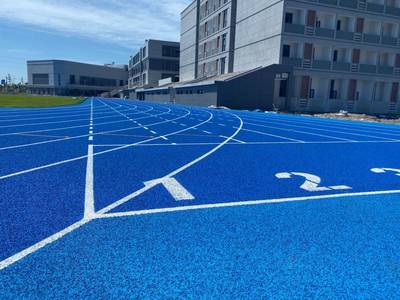 廣東運動塑膠跑道施工與翻修指南