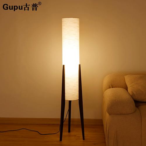 侘寂與自然的對話 一盞原木落地?zé)簦c(diǎn)亮日式禪意空間